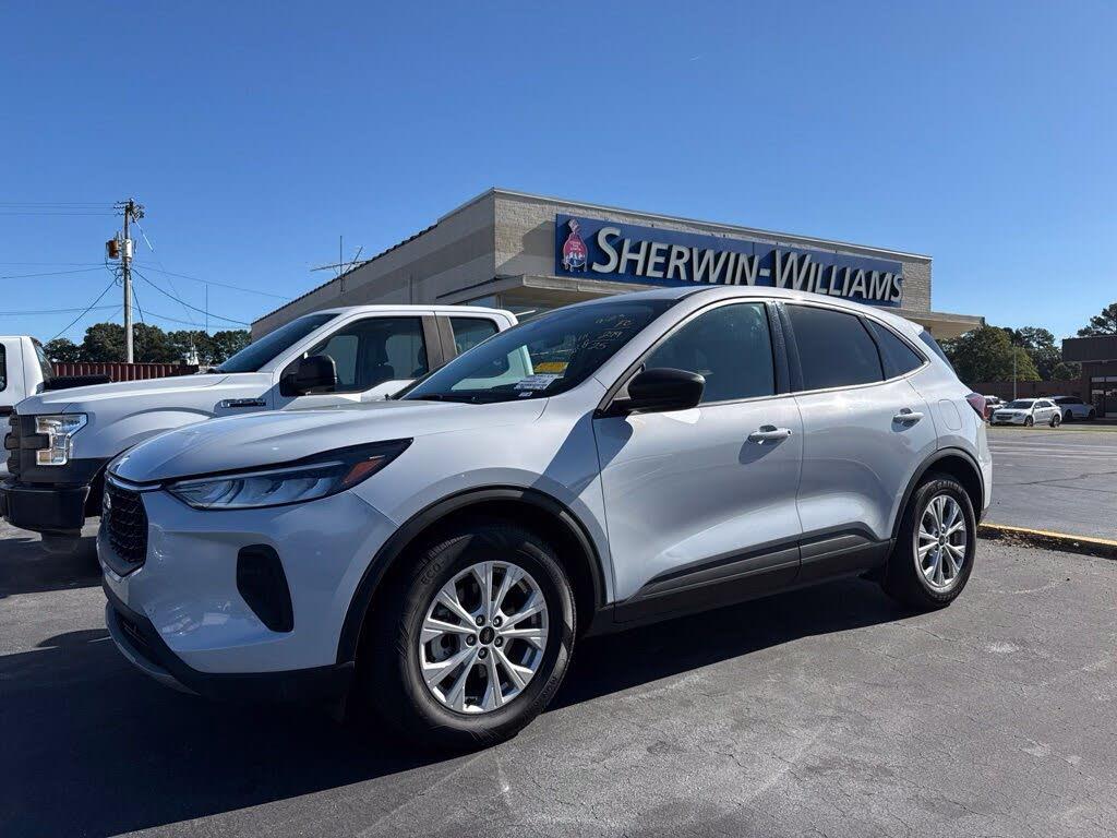2025 Ford Escape