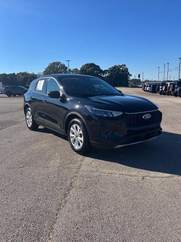 2025 Ford Escape - $18,998