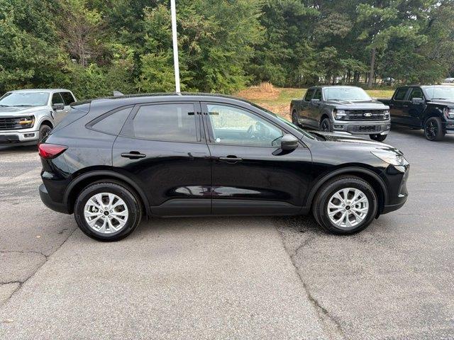 2025 Ford Escape Active — photo 1 of 12
