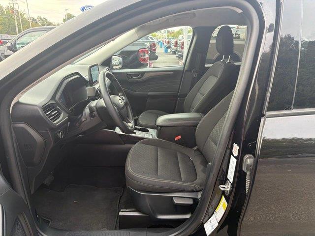 2025 Ford Escape - $26,975