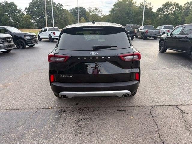 2025 Ford Escape - $26,975