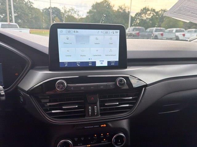 2025 Ford Escape - $26,975