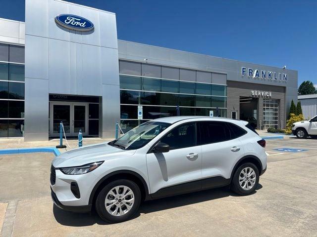 2025 Ford Escape - $24,499