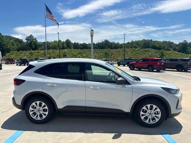 2025 Ford Escape - $24,499