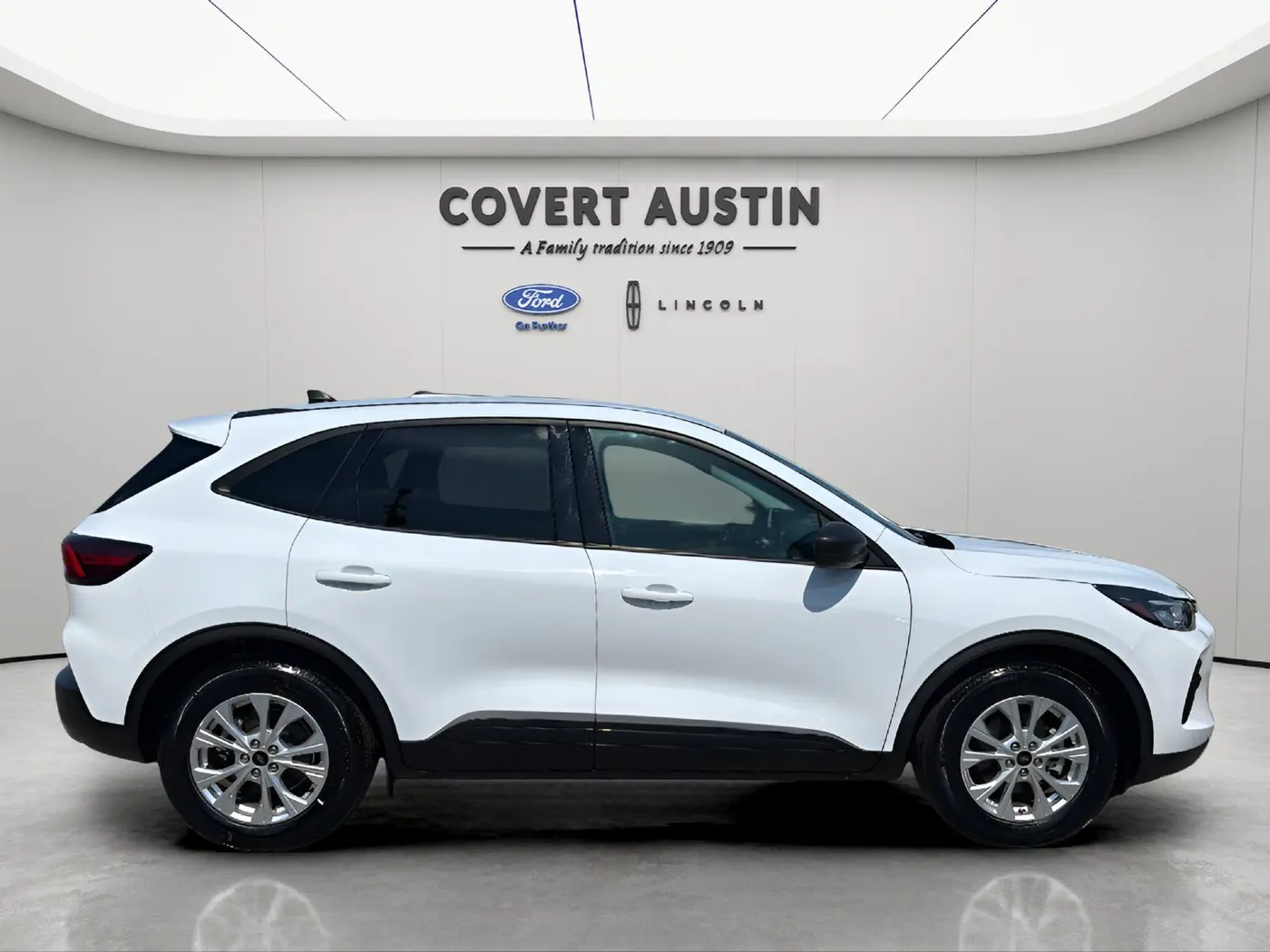 2025 Ford Escape - $20,435