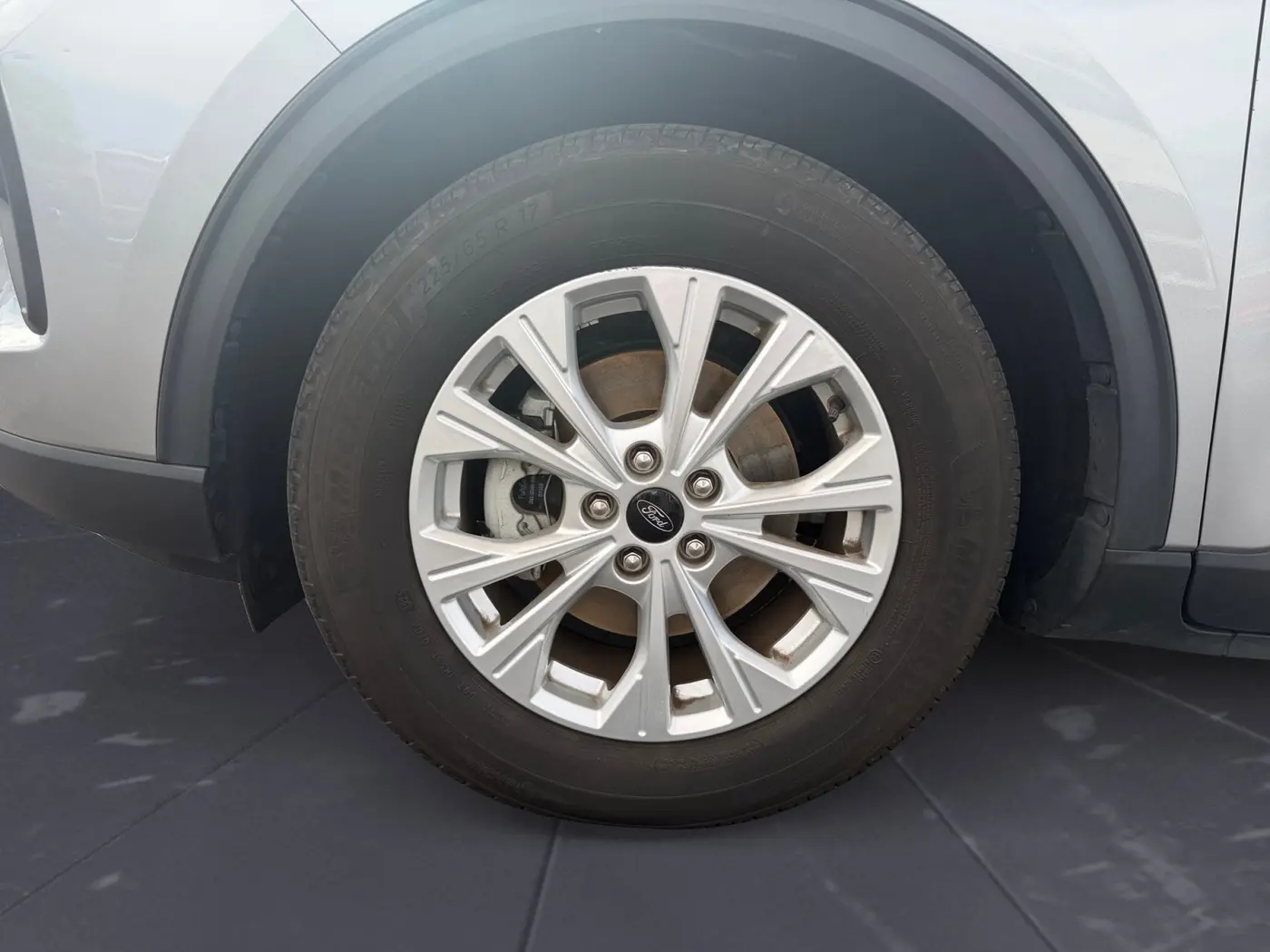 2023 Ford Escape - $21,691