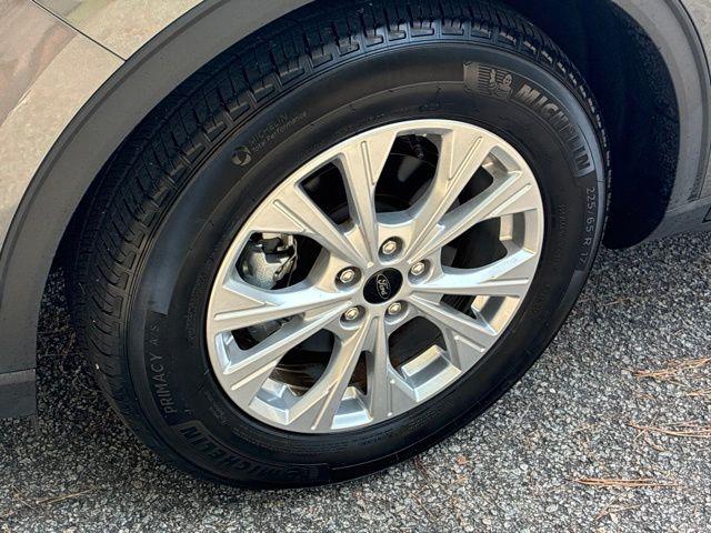 2023 Ford Escape - $22,129