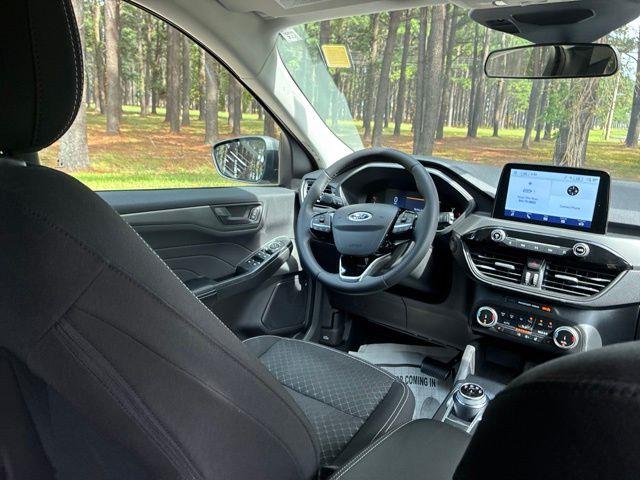 2023 Ford Escape - $22,129