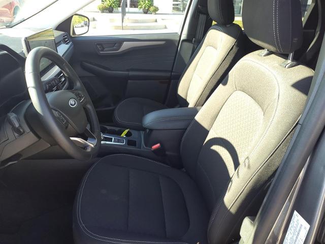 2024 Ford Escape - $19,995