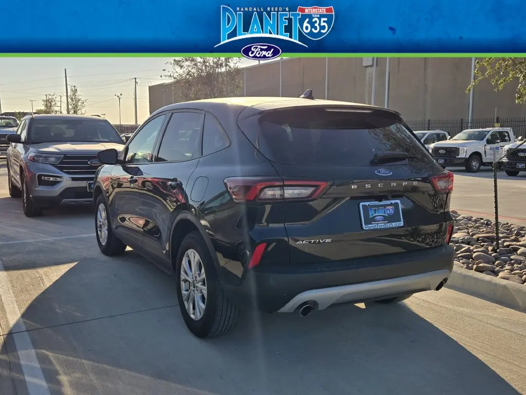 2025 Ford Escape - $19,958