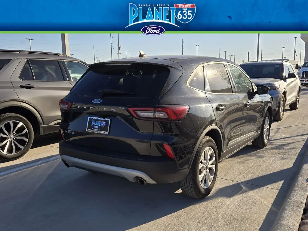 2025 Ford Escape - $19,958