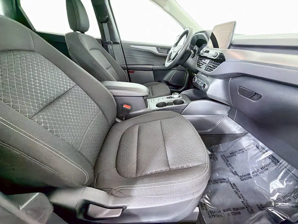 2025 Ford Escape - $19,999