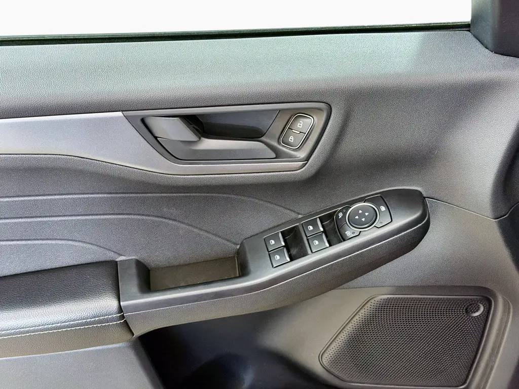 2025 Ford Escape - $19,999