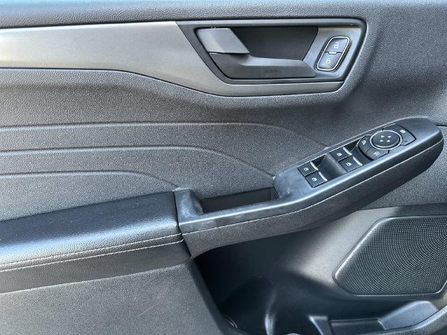 2025 Ford Escape - $18,913