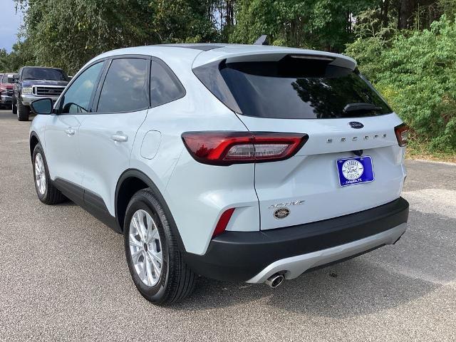 2026 Ford Escape - $25,411