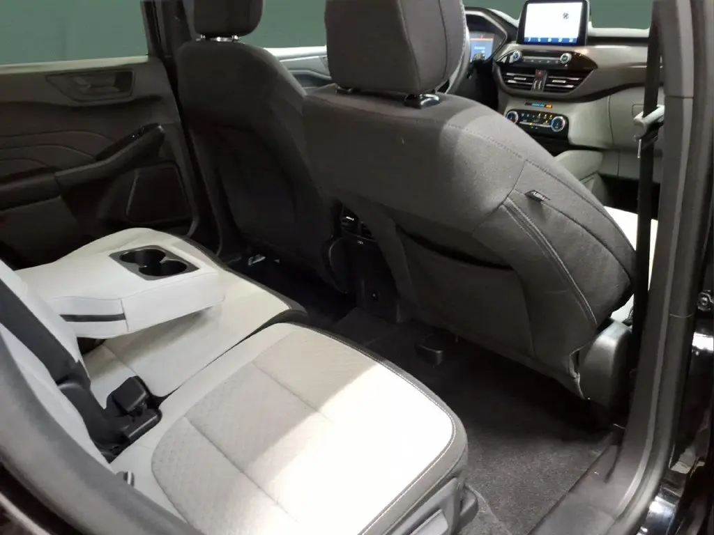 2024 Ford Escape - $21,995