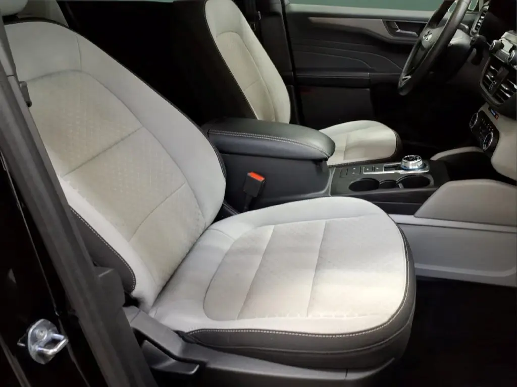 2024 Ford Escape - $21,995