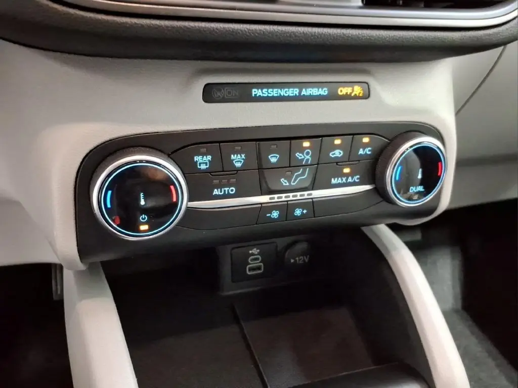 2024 Ford Escape - $21,995