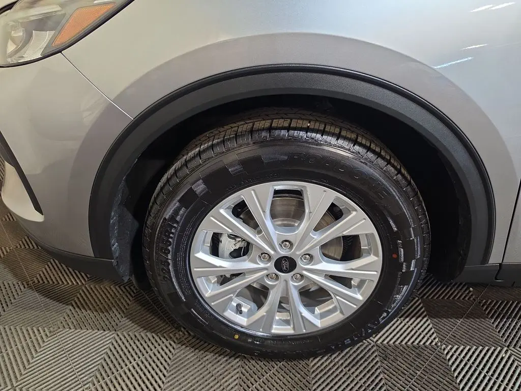 2024 Ford Escape - $19,831