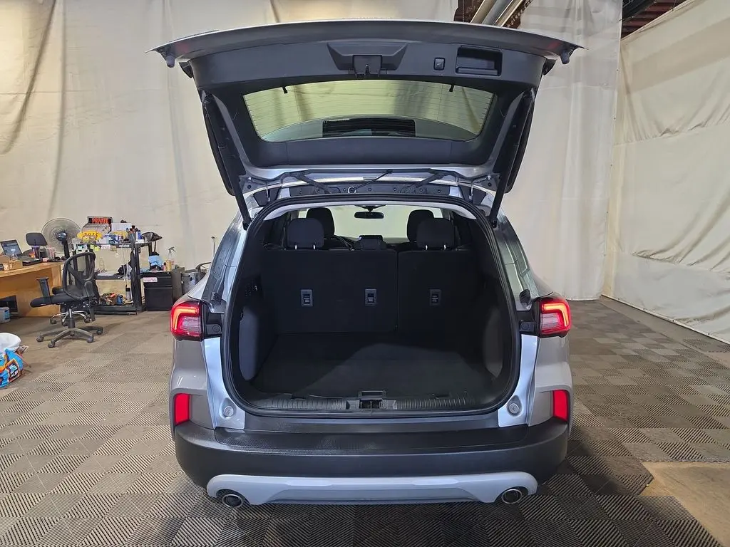2024 Ford Escape - $19,831