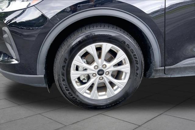 2024 Ford Escape - $14,991