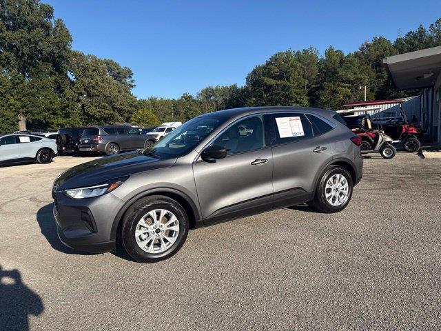 2024 Ford Escape - $19,499
