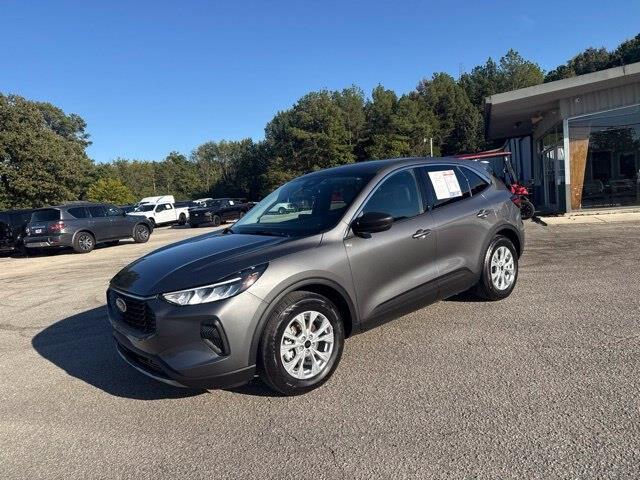 2024 Ford Escape - $19,499