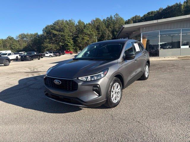 2024 Ford Escape - $19,499