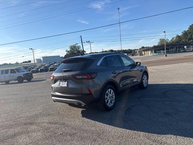 2024 Ford Escape - $19,499