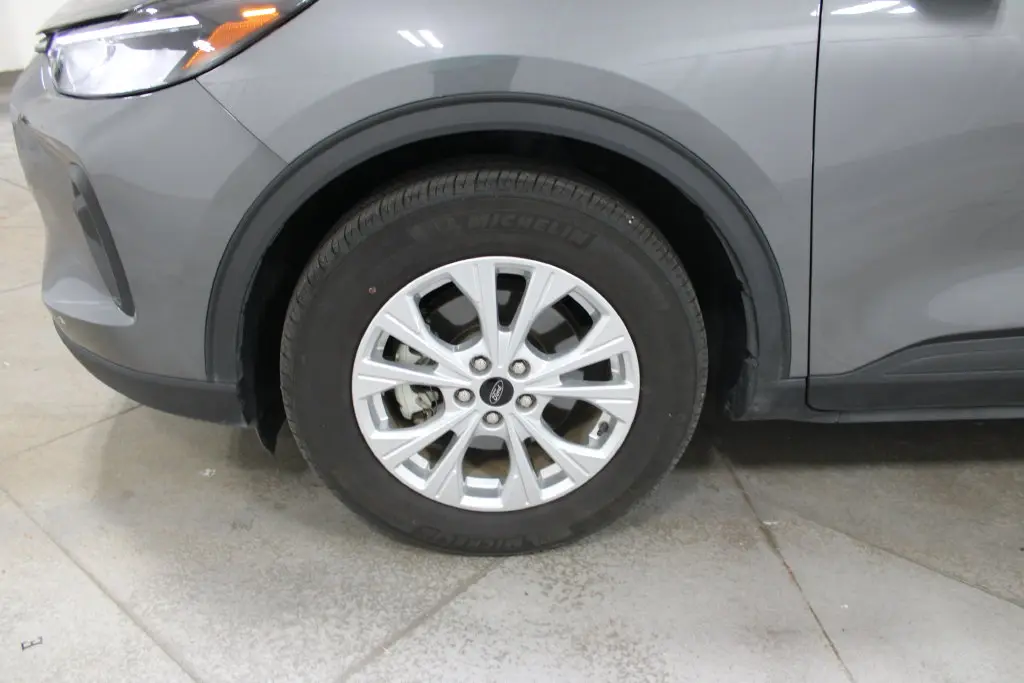 2025 Ford Escape - $21,698