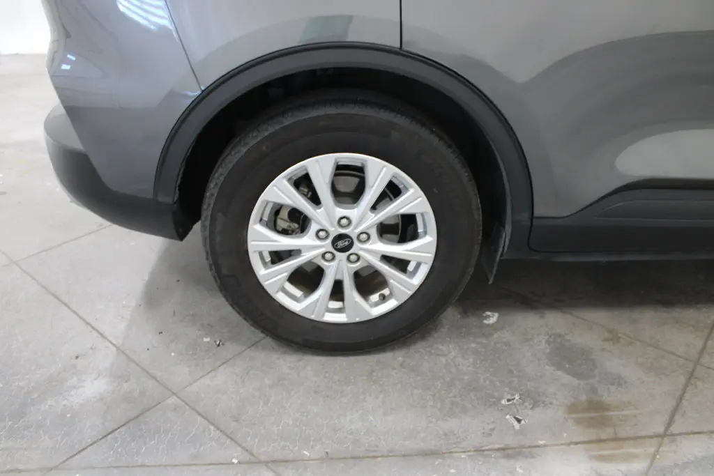 2025 Ford Escape - $21,698