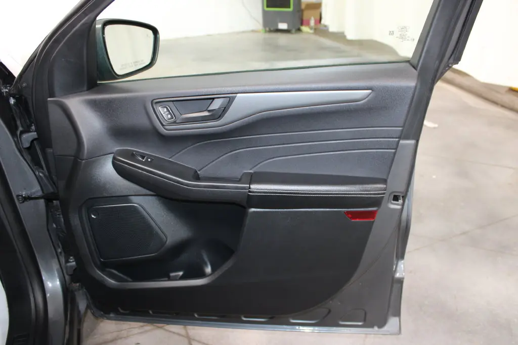 2025 Ford Escape - $21,698