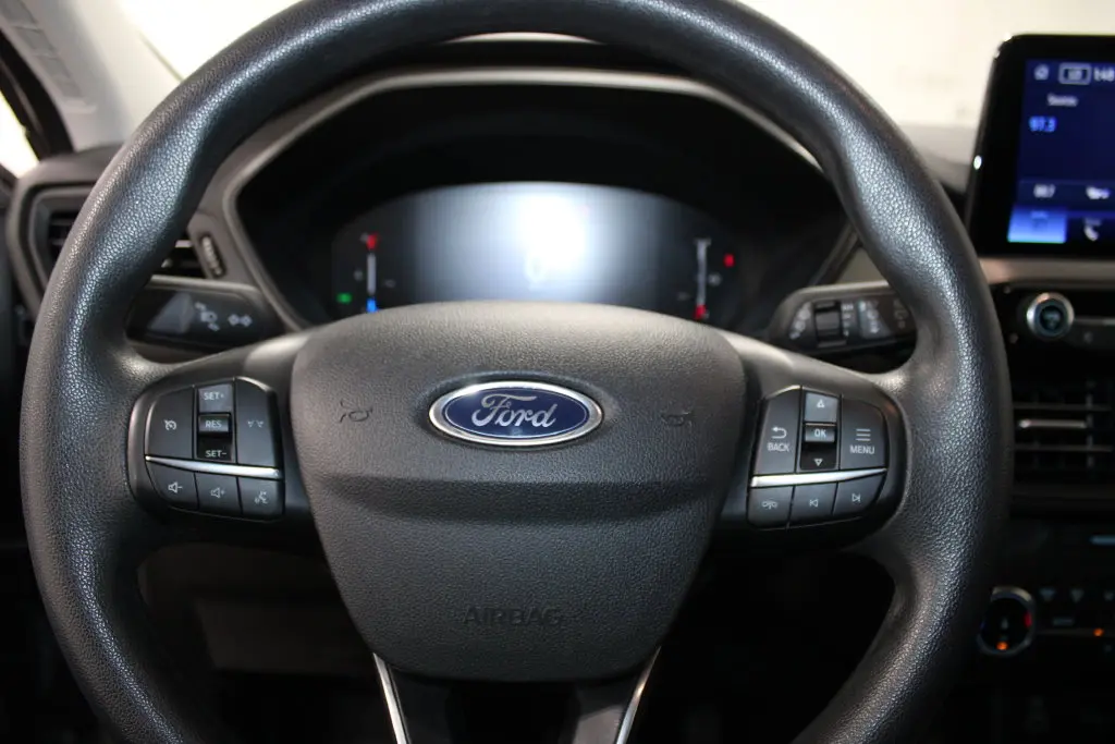 2025 Ford Escape - $21,698