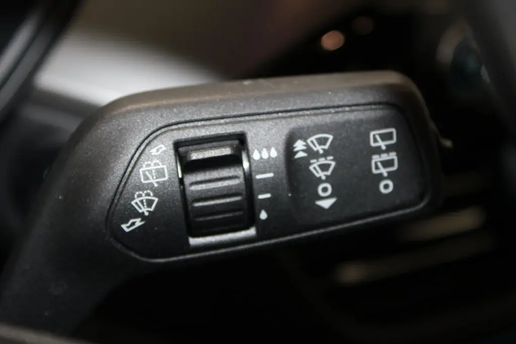 2025 Ford Escape - $21,698