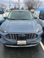 2025 Escape Thumbnail 2