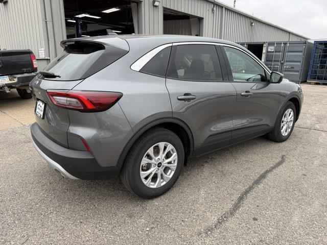 2023 Ford Escape - $23,150