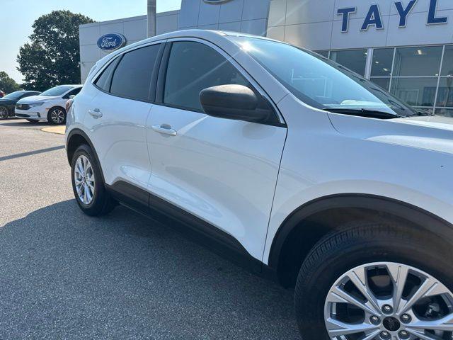 2023 Ford Escape - $22,323