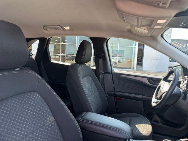 2023 Ford Escape - $22,323