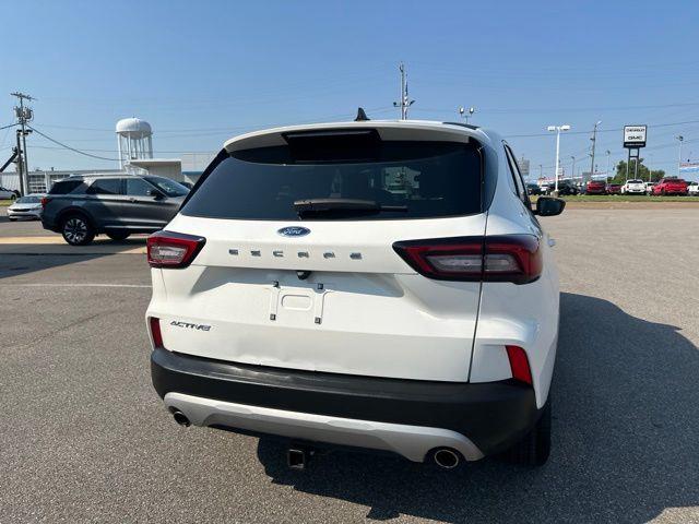 2023 Ford Escape - $22,323