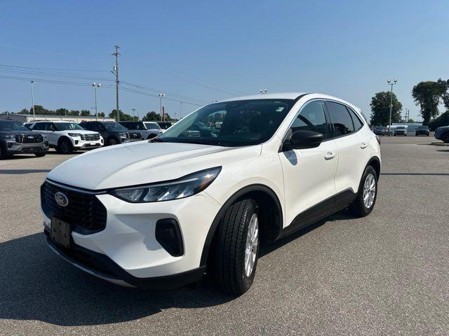 2023 Ford Escape - $22,323