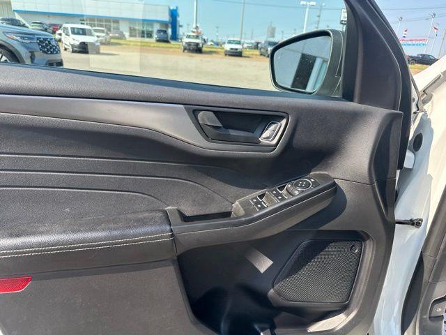 2023 Ford Escape - $22,323