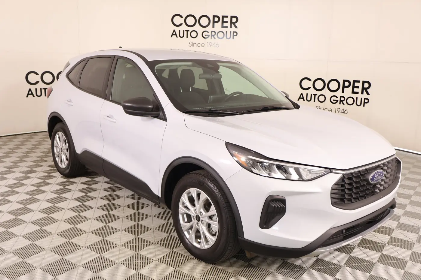 2025 Ford Escape - $20,747