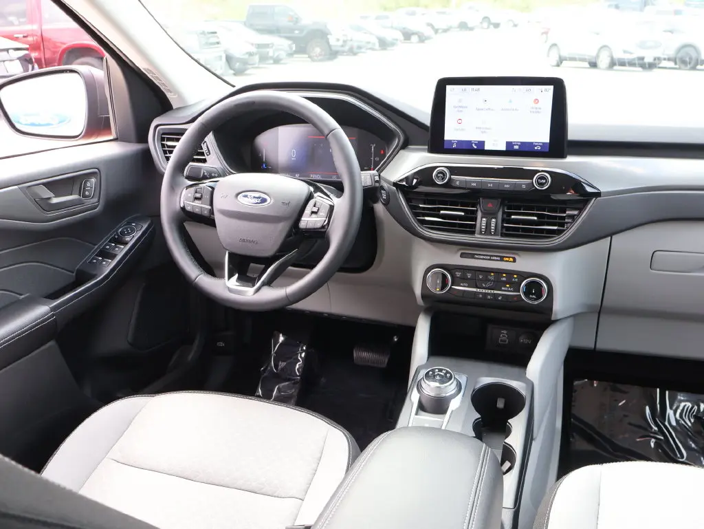 2025 Ford Escape - $24,991