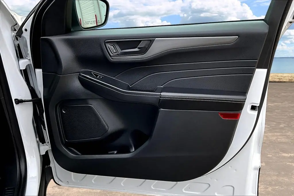 2025 Ford Escape - $19,798