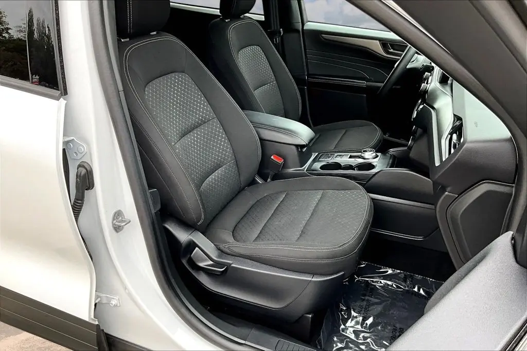 2025 Ford Escape - $19,798