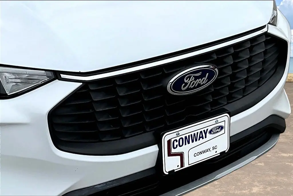 2025 Ford Escape - $19,798