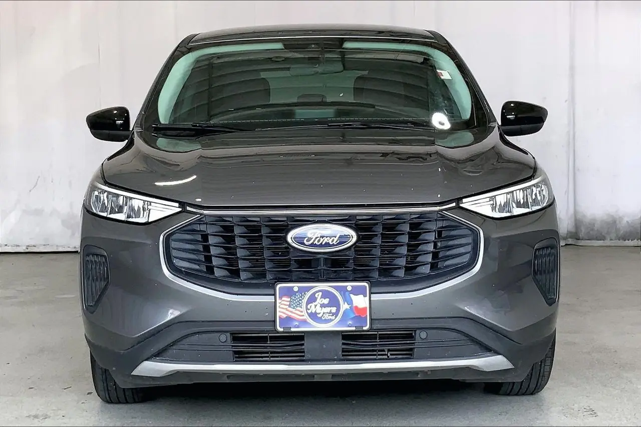 2025 Ford Escape - $18,683