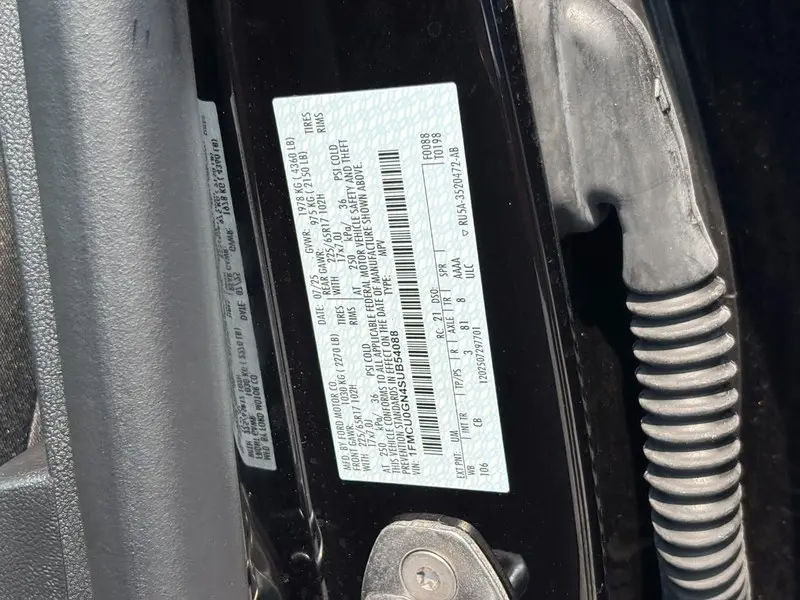 2025 Ford Escape - $23,995