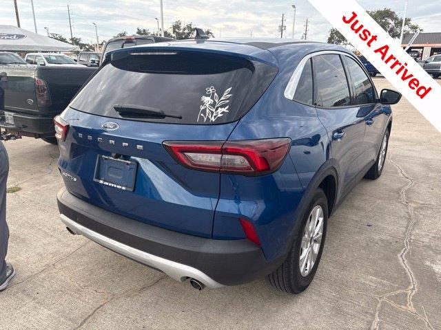 2023 Ford Escape - $20,500