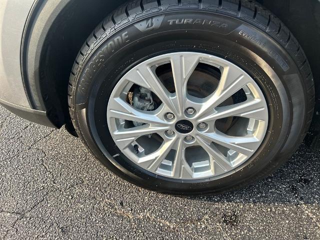 2024 Ford Escape - $17,777